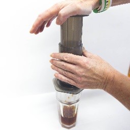 AeroPress Coffee, Step 9