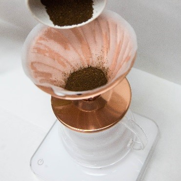 pour over, brewing guide, step 2