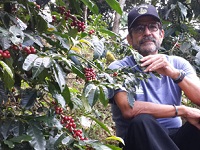 Crema Chats with Roberto Brenes of Finca Alma, Panama