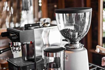 The Ultimate Coffee Grinder Buyer's Guide