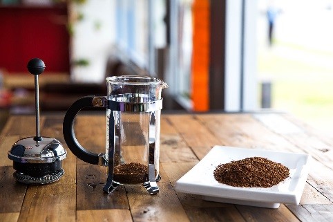 french press, brewing guide, step 2