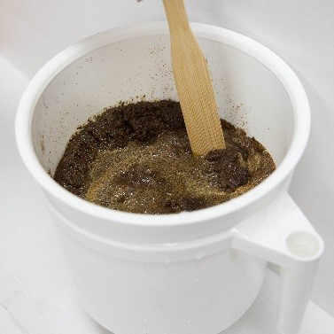 toddy cold brew, brewing guide, step 3